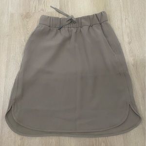 Lulu on the fly skirt